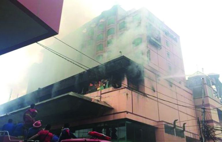 kebakaran Hotel Novita Jambi yang berada di Jalan Gatot Subroto, Kecamatan Pasar, Kota Jambi 