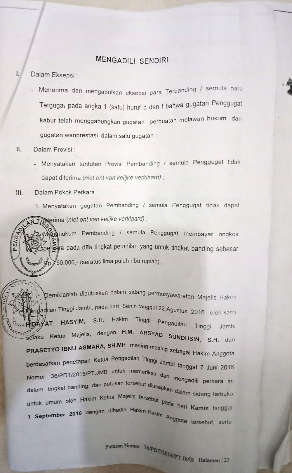 Lembaran putusan Pengadilan Jambi antara PT Sinar Agung Persada Mas (SAPM) dan dr Hernayawati 