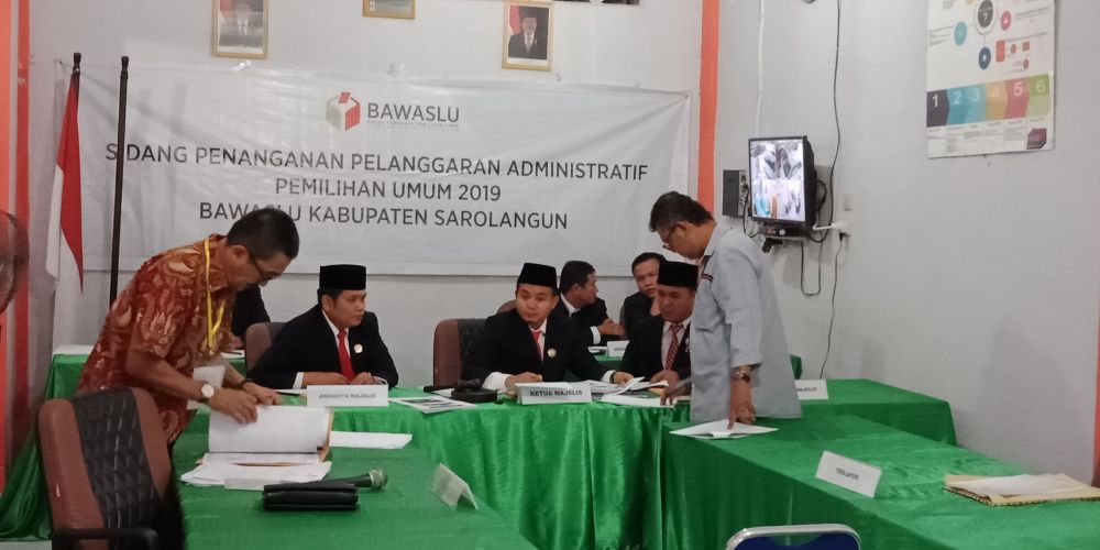 Jalannya Sidang Dugaan Pelanggaran Administratif Pemilu di Bawaslu Sarolangun