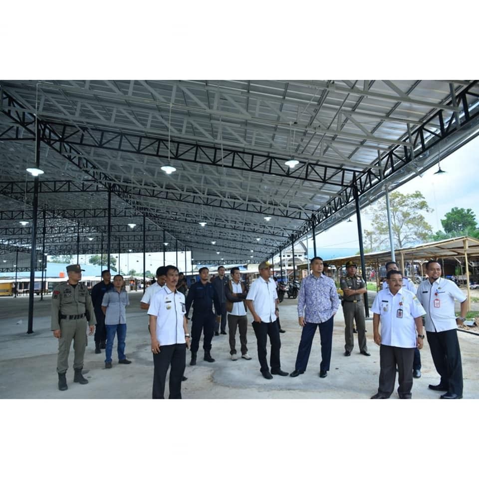 Walikota Mengecek Pembangunan Pasar Induk Talang Gulo