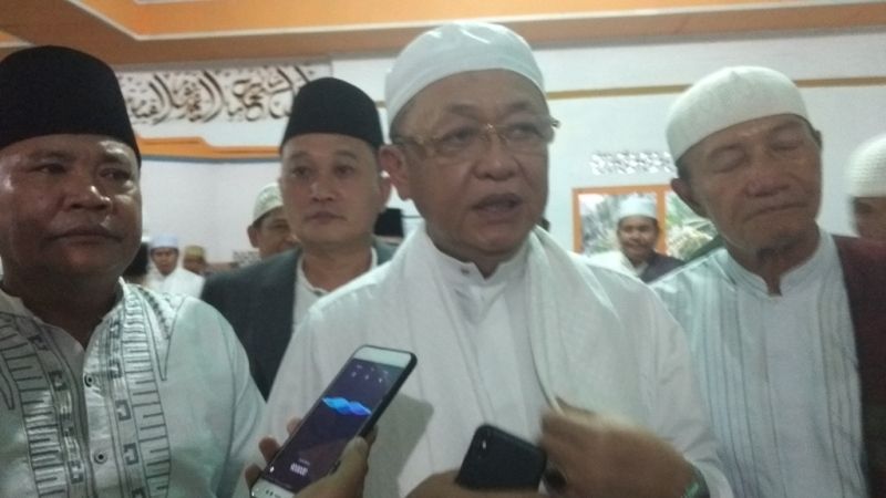 H Cek Endra saat diwawancarai seusai Shbuling di desa Kasiro Ilir, Kecamatan Batang Asai lalu