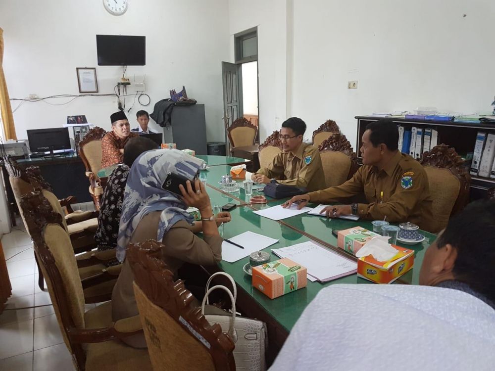 Komisi III bersama Dinas PUPR Kabupaten Batanghari, Ketika Menggelar Hearing
