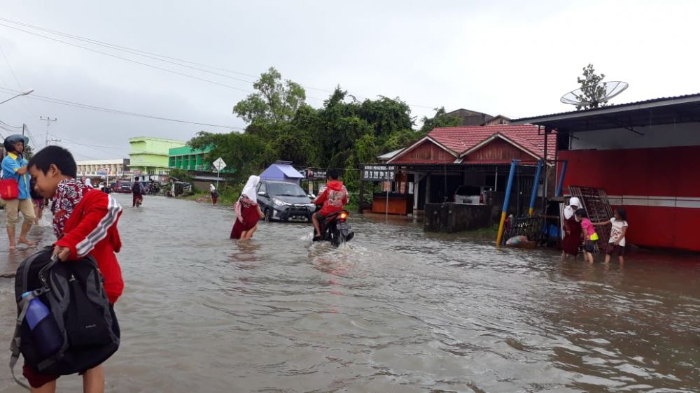 Salah satu sudut Kualtungkal yang tergenang banjir