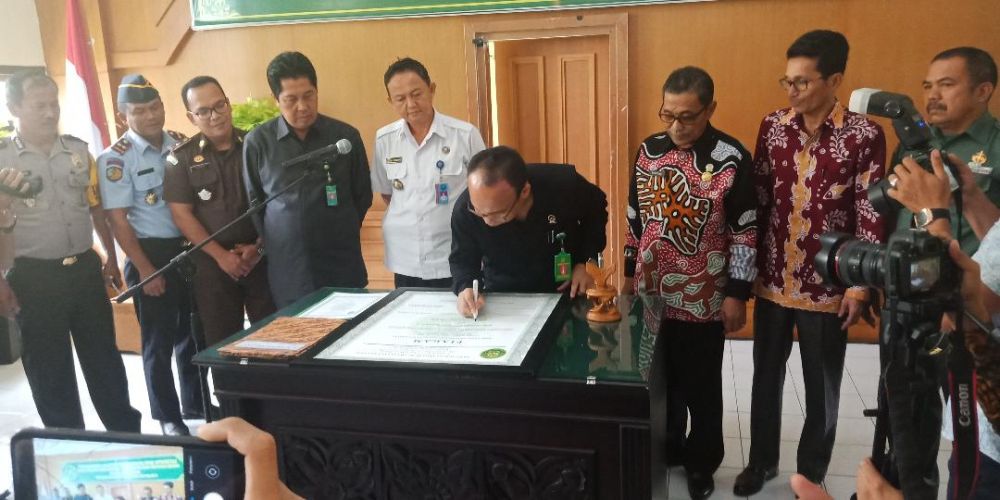 Acara Pencanangan Lanjutan Zona Integritas Menuju Wilayah Bebas Korupsi (WBK) dan Wilayah Birokrasi Bersih dan Melayani (WBBM) di Kantor PN Muarabulian