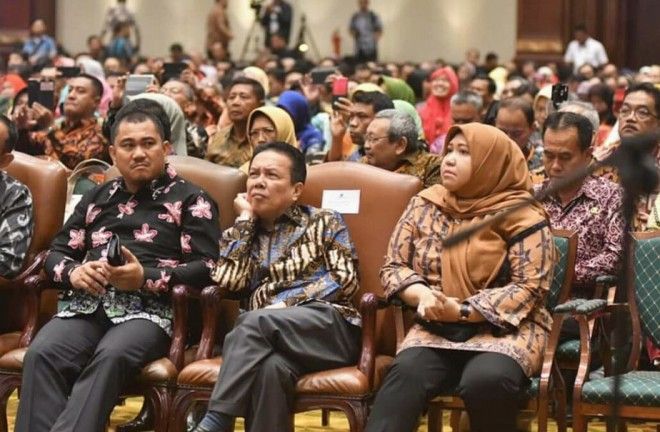 Bupati Muarojambi Hj Masnah Busro bersama kepala daerah lainnya menghadiri Rakornas Bidang Perpustakaan 2019 yang berlangsung di Birawa Hall Hotel Bidakara, Jakarta Selatan
