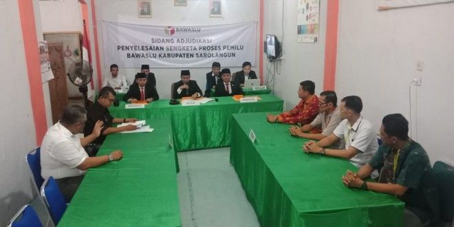 Sidang Adjudikasi Perkara Pemilu di Bawaslu Sarolangun Beberapa Waktu Lalu