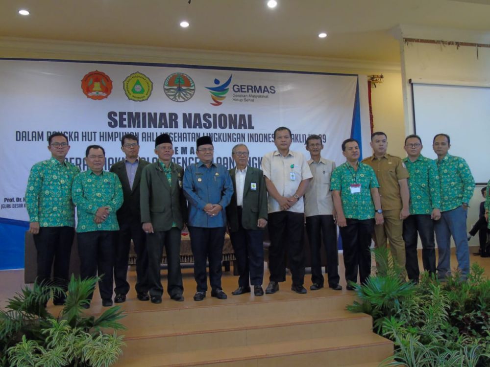 Maulana Foto Bersama Usai Peringatan Hut Hakli Ke-39
