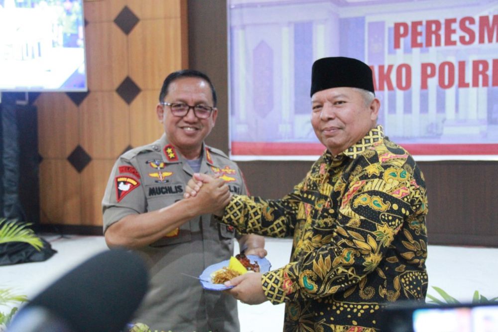 Kapolda Jambi dan Bupati  Tanjabbarat