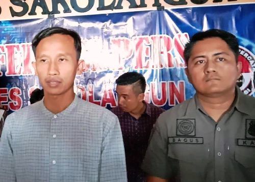 Kapolres Sarolangun, AKBP Deny Heryanto dan Kasat Reskrim IPTU Bagus Faria (dok) 