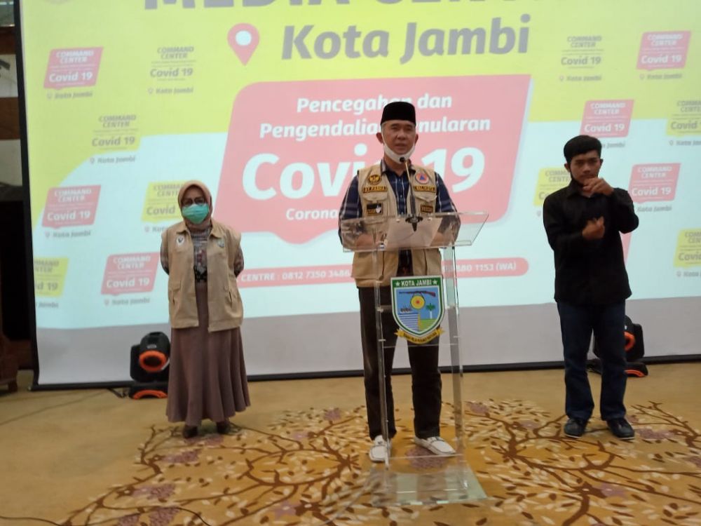 Walikota Jambi yang juga sekaligus ketua Tim Gugus Tugas Penanganan Covid-19 Kota Jambi Syarif Fasha 