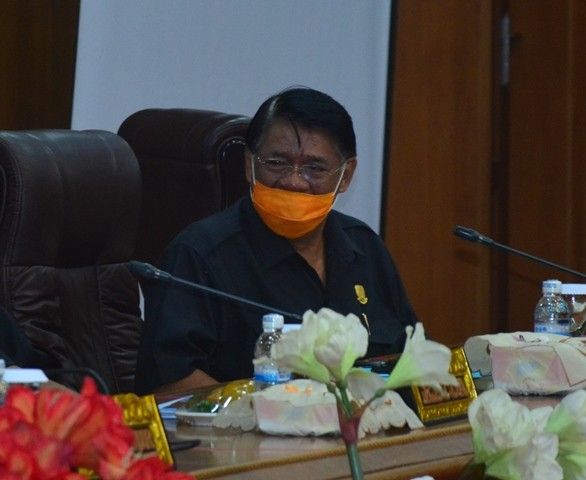 Wakil Ketua DPRD Provinsi Jambi Burhanuddin Mahir.