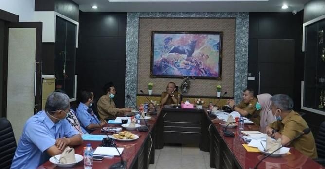pertemuan antara pejabat teras PUPR Provinsi Jambi dengan Sekretaris Daerah (Sekda) Kabupaten Sarolangun.