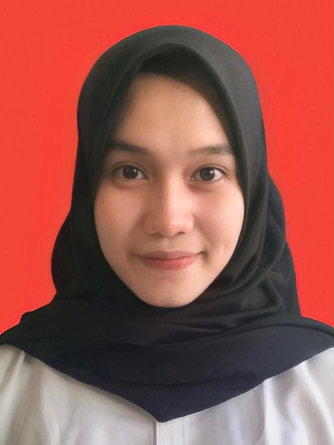 Salmah Sesari, Mahasiswa Program Studi Pendidikan Bahasa Inggris UAD
