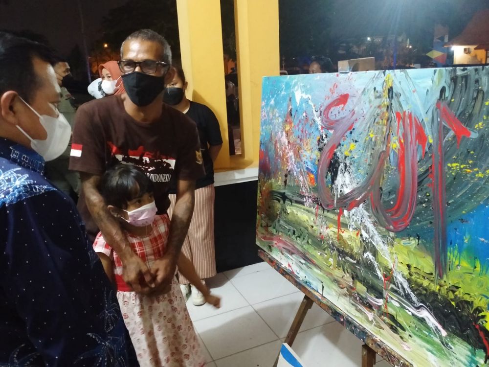 Lukisan Boslan Tobing dikoleksi Gubernur, hasil demo saat pembukaan pameran