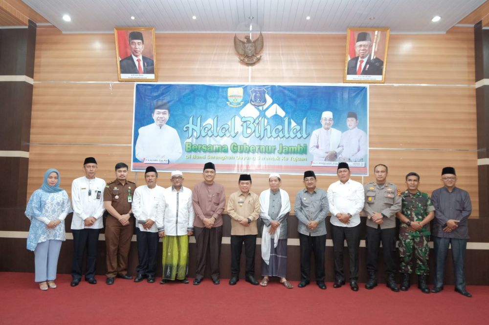 Halal Bil Halal Idul Fitri 1443 H di Kabupaten Tanjung Jabung Barat, bertempat di Aula Rumah Dinas Bupati Tanjung Jabung Barat, Selasa (17/05/2022).