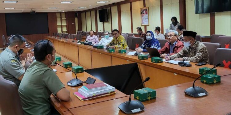 Komisi II DPRD Provinsi Jambi konsultasi ke Dirjen Perkebunan Kementerian Pertanian Republik Indonesia.