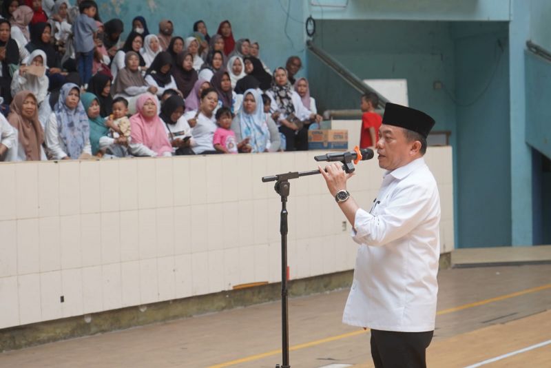 Gubernur Jambi Al Haris menghadiri peringatan May Day Tingkat Provinsi Jambi, Rabu (29/5)