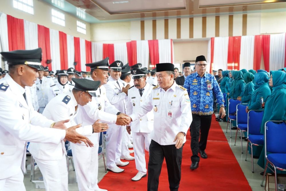 Pengukuhan perpanjangan masa jabatan Kepala desa (Kades) Kabupaten Muaro Jambi,