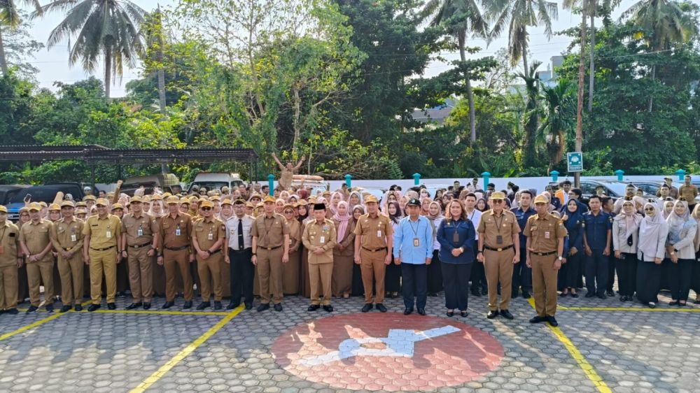 Gubernur Al Haris Pimpin Apel Gabungan Jajaran Kesehatan