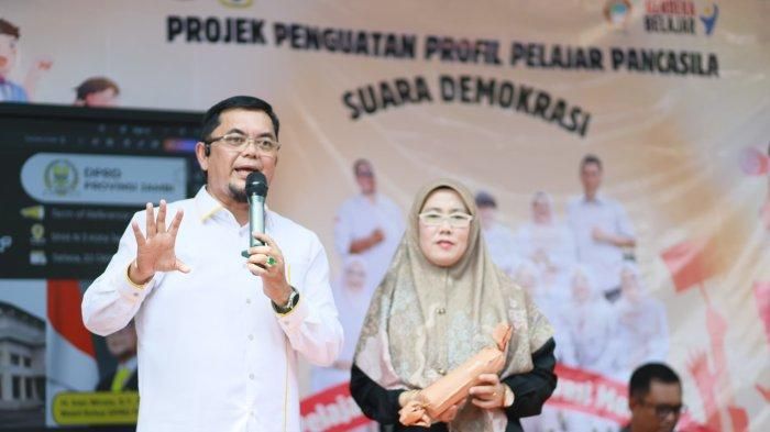 Wakil Ketua DPRD Jambi Ivan Wirata: Gen Z Harus Melek Politik   