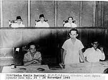 Ilustrasi Rapat kedua KNIP yang diketuai oleh Sutan Syahrir pada tanggal 25-26 November 1945 (Wikipedia.org)