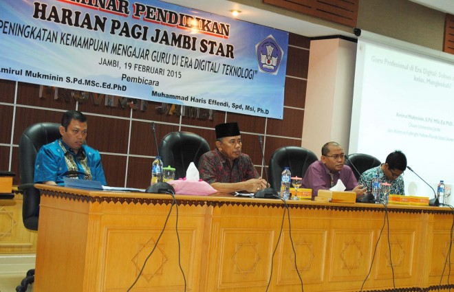 Kamis (19/2), Seminar Pendidikan Jambi Star, dilaksanakan. Seminar pendidikan Jambi Star yang mengangkat tema meningkatkan kemampuan mengajar guru di era digital/teknologi ini, dibuka oleh Kepala Dinas Pendidikan (Disdik) Kota Jambi, Syaiful Huda.