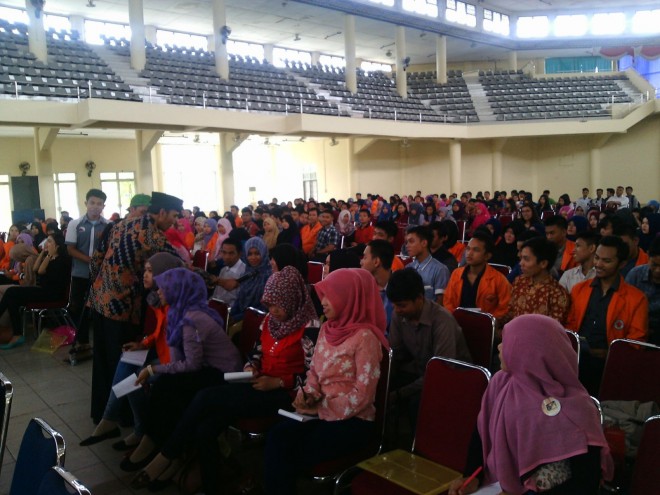 Cawagub Edi Purwanto ceramah didepan ribuan mahasiswa dan civitas akademi UNJA, ajak wujudkan Zero Tolerance For Corruption di Jambi.