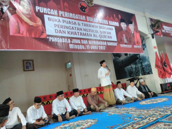 Ketua DPD PDI Perjuangan, Edi Purwanto saat memberikan sambutan.