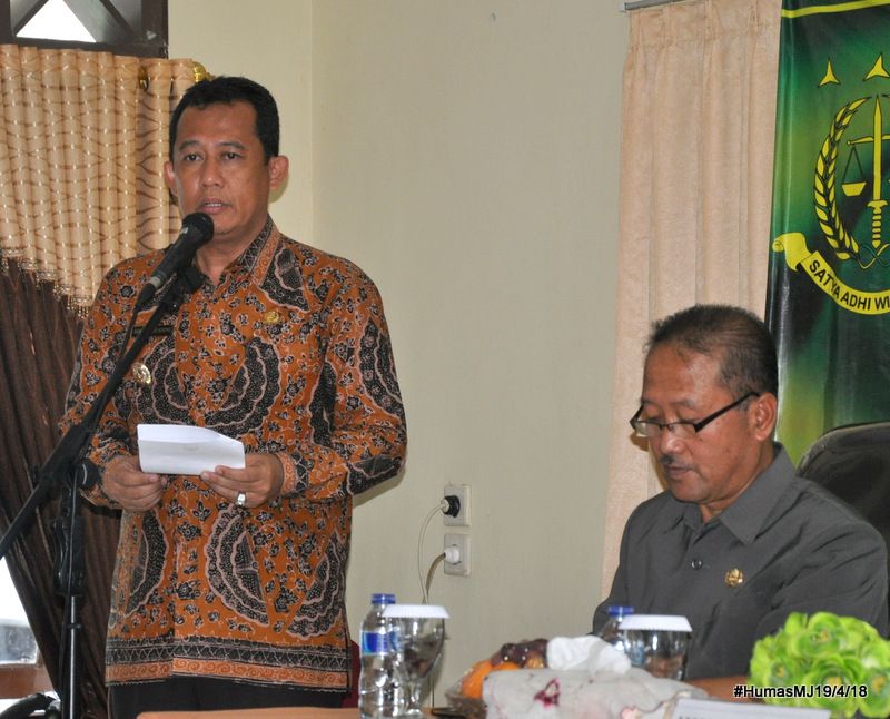 Wabup memyampaikan sambutan.