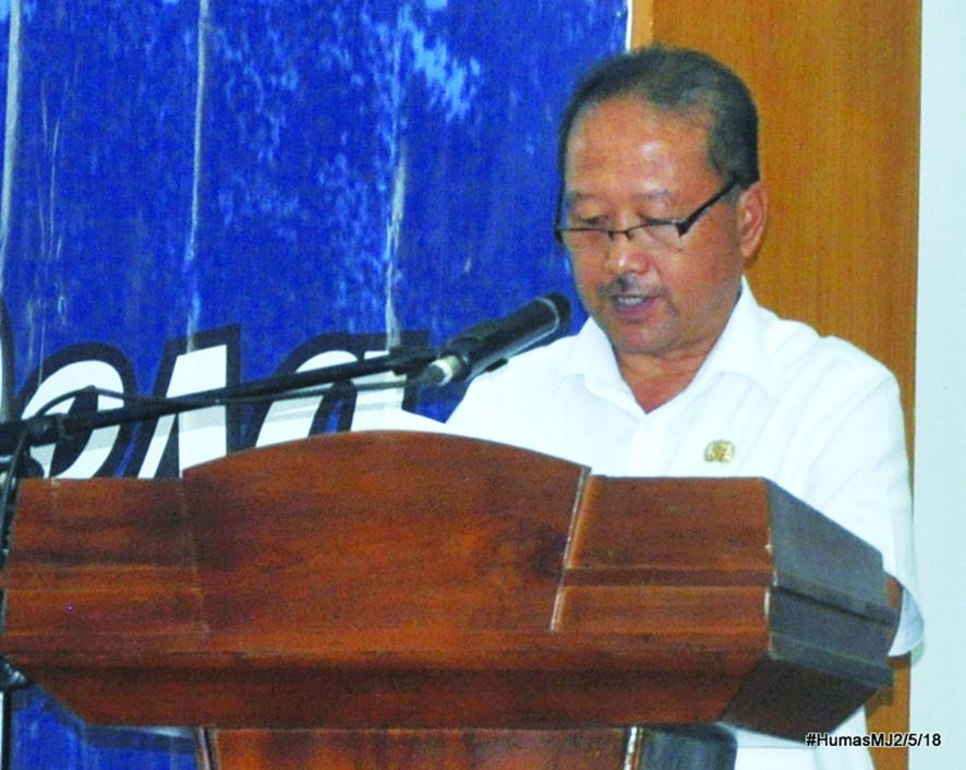 Plt Sekda menyampaikan sambutan.