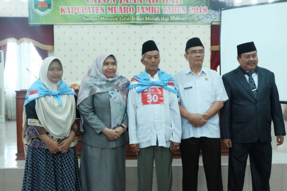 Bupati Masnah bersama CJH 