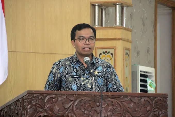 Kepala BPPRD Tanjab Barat, Yon Heri