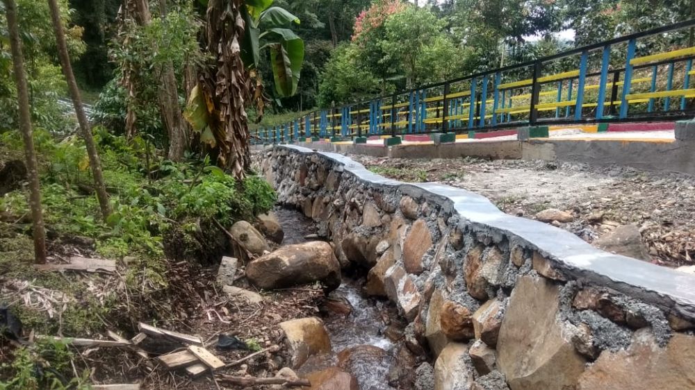 Proyek Objek Wisata Gunung