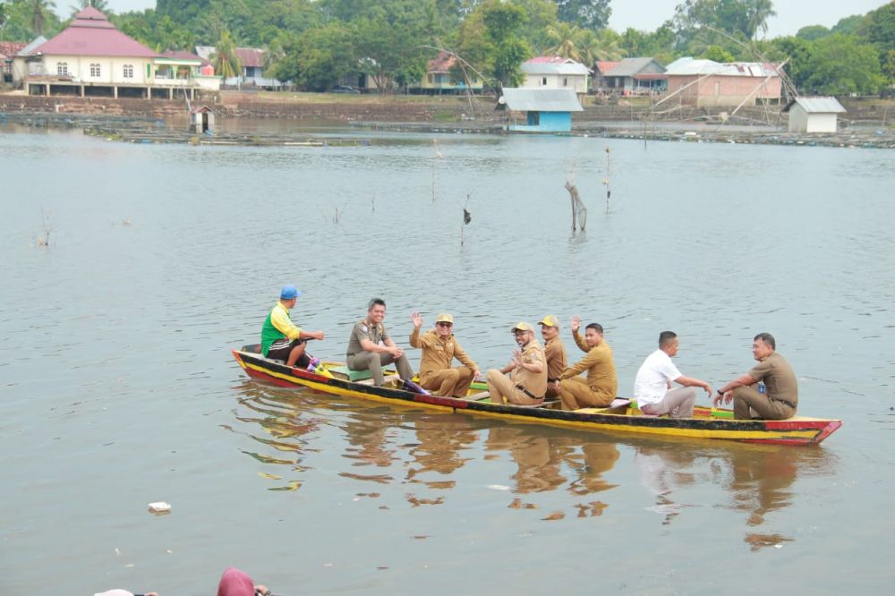 Fachrori saat Peninjauan Pembangunan Objek Wisata Danau Sipin