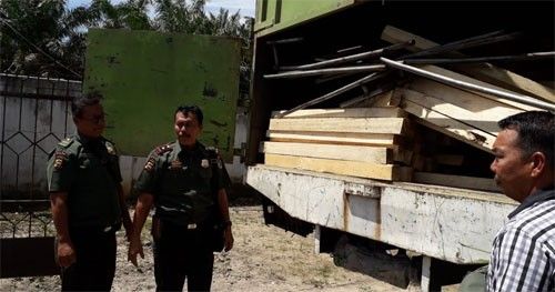 Barang Bukti Kayu yang diamankan