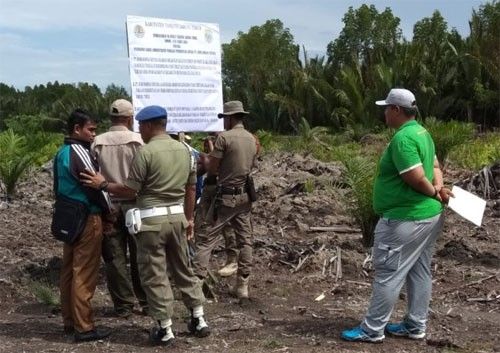 Penyegelan yang dilakukan Pemkab Tanjatimur