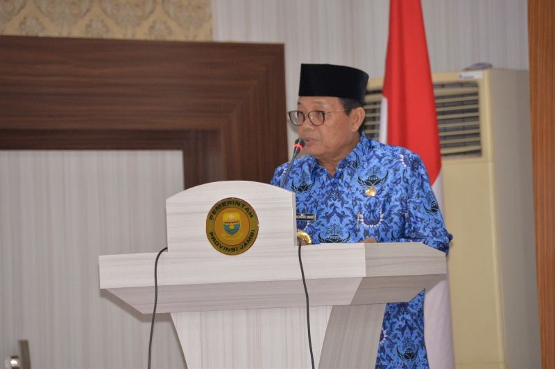 Gubernur Jambi, H.Fachrori Umar