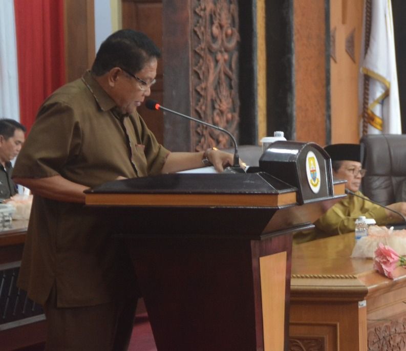 Nasri Umar  Anggota DPRD Provinsi Jambi dari  Fraksi Demokrat