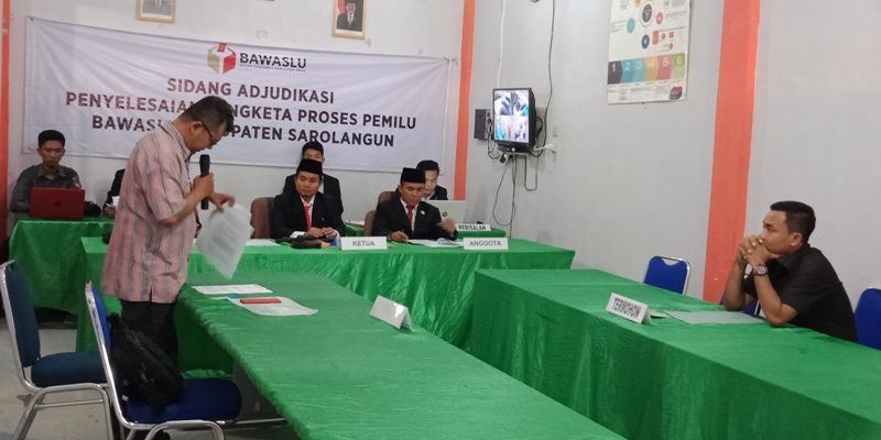 Suasana jalan persidangan sengketa Pemilu di Bawaslu Sarolangun dengan agenda kesimpulan