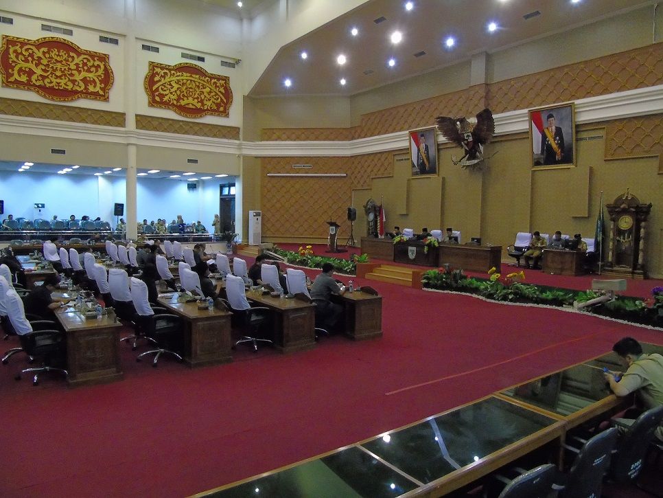 Suasana Paripurna