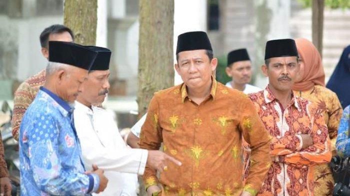 Wakil Bupati Kabupaten Muarojambi, Bambang Bayu Suseno menghadiri acara Apresiasi Seni Santri.jpg