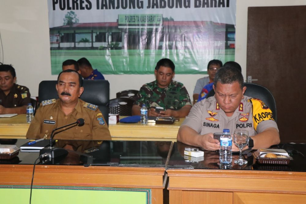 Wabup Meminta Agar Warga datang Lebih Awal Pada Pemilu Besok
