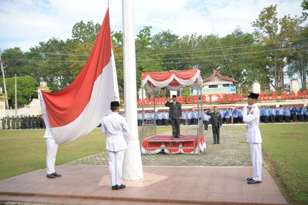 Merangin gelar upacara Hardiknas 2019 di halaman depan Kantor Bupati Merangin