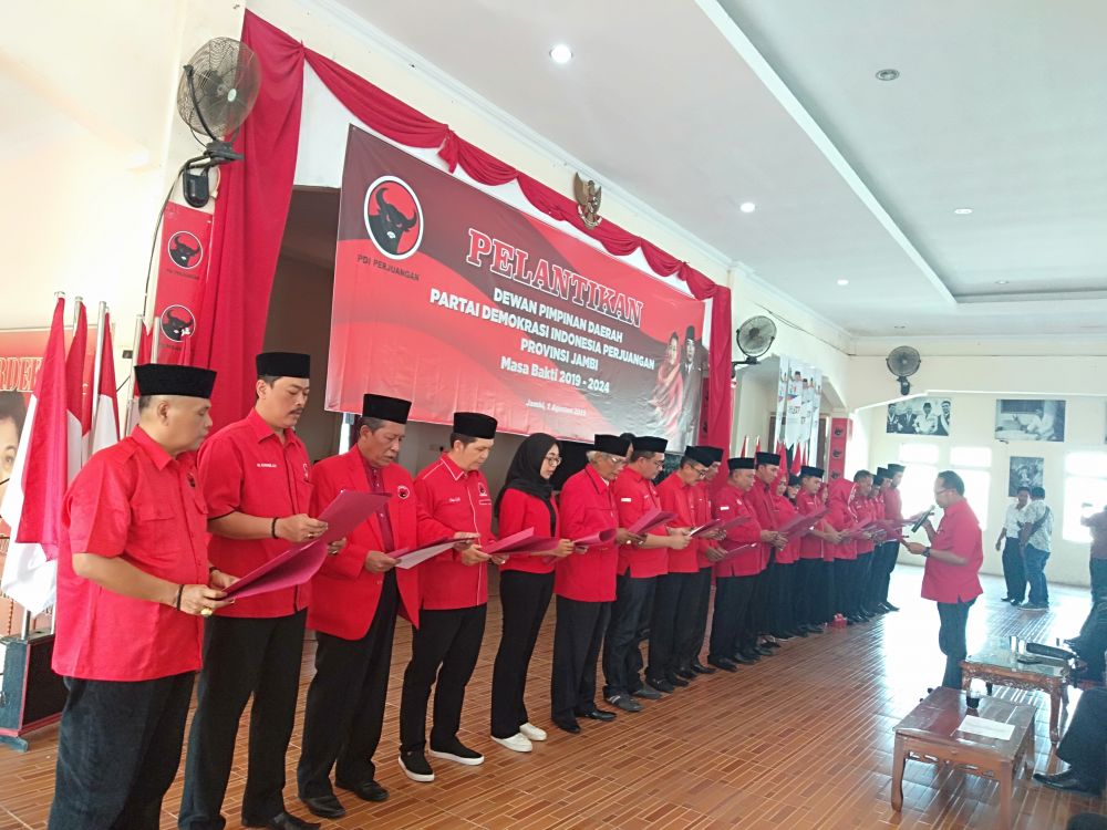 Pelantikan pengurus PDIP Provinsi  Jambi