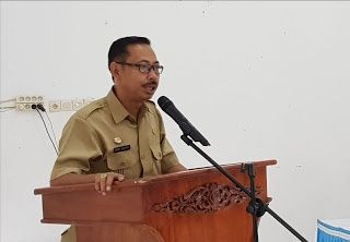 Encep Zakarsih .