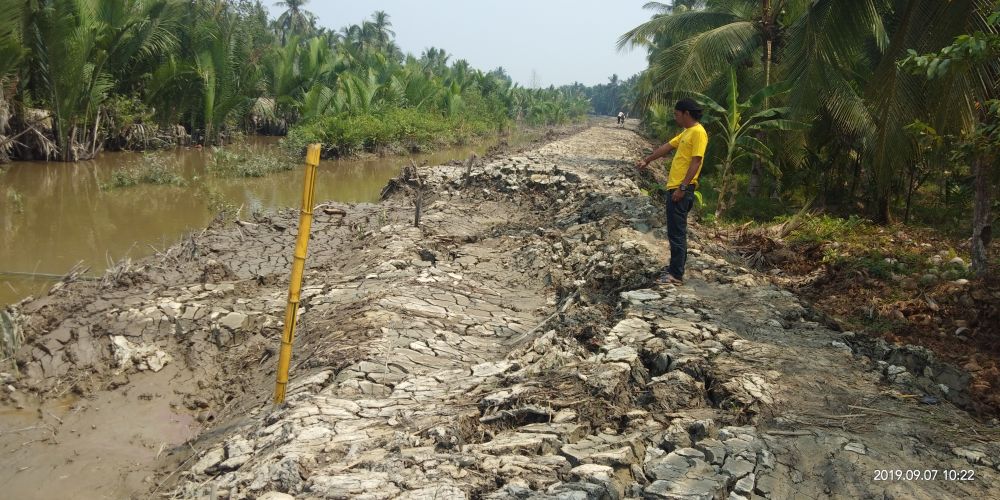 Bagian Tanggul di Parit V darat yang runtuh.