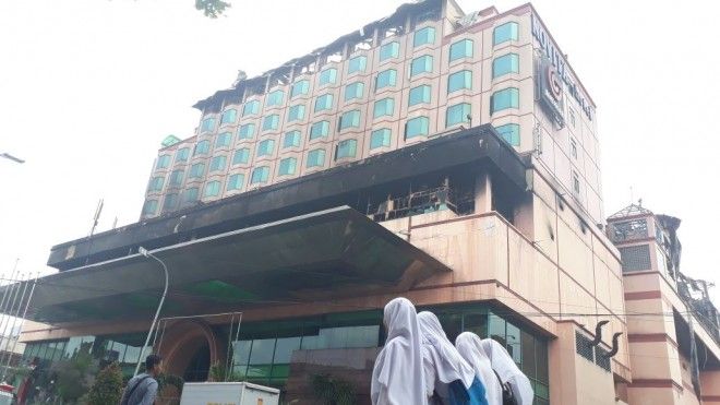 Kondisi Hotel Novita Jambi pasca kebakaran.