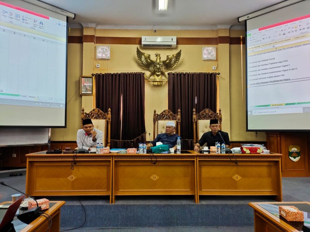 Pimpinan dewan Muarojambi memimpin hering dengan OPD.