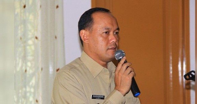 Sukandar.