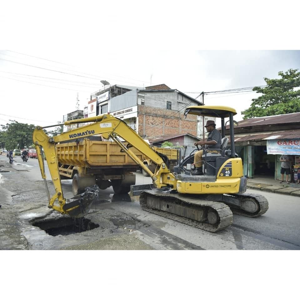 Perbaikan Drainase yang dilakukan Pemkot Jambi.